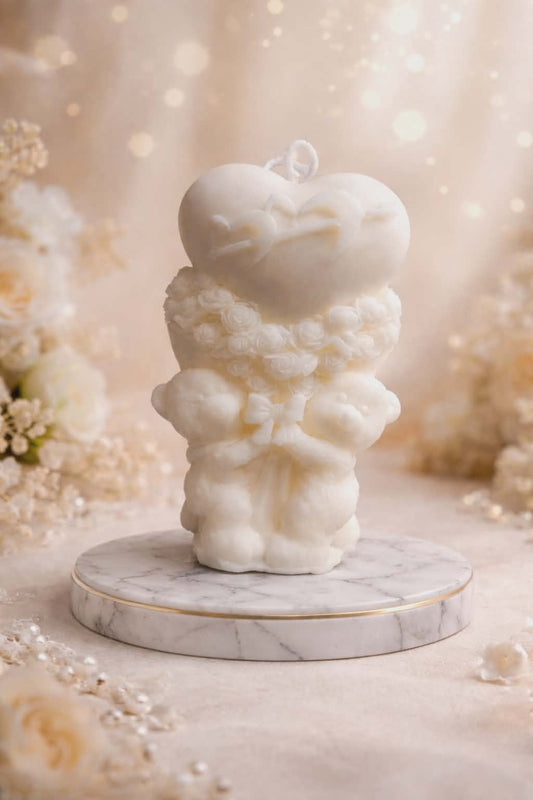 Teddy Bears with a Heart in Bouquet of Roses 100% Eco Natural Soy Wax Candle