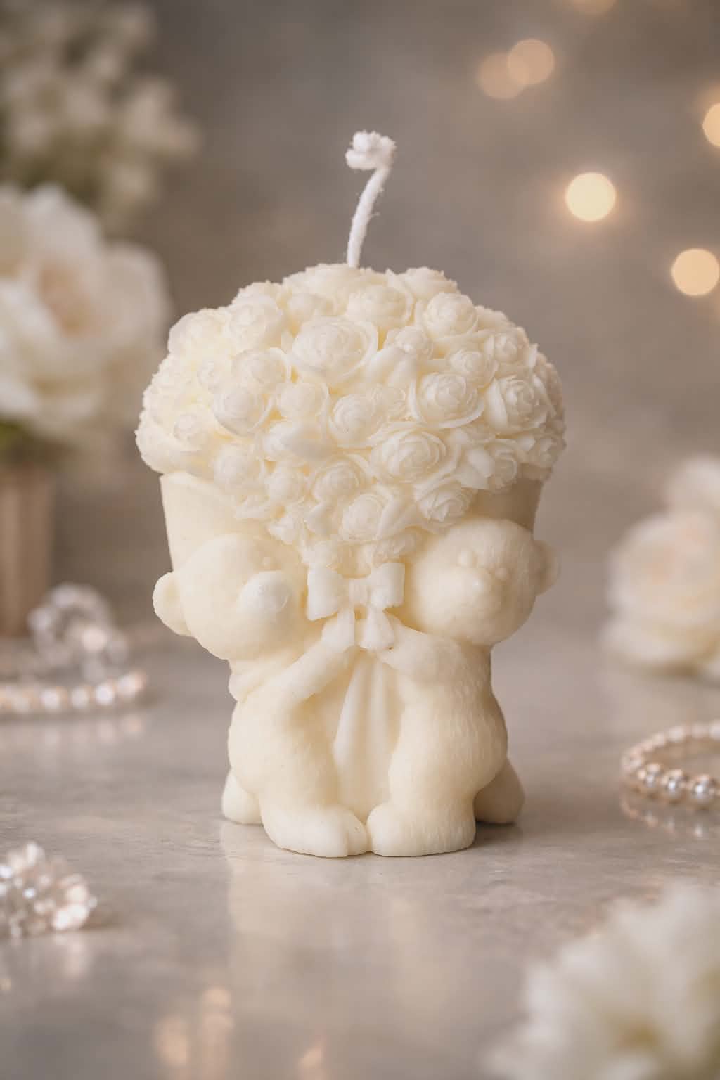 Teddy Bears with a Bouquet of Roses 100% Eco Natural Soy Wax Candle
