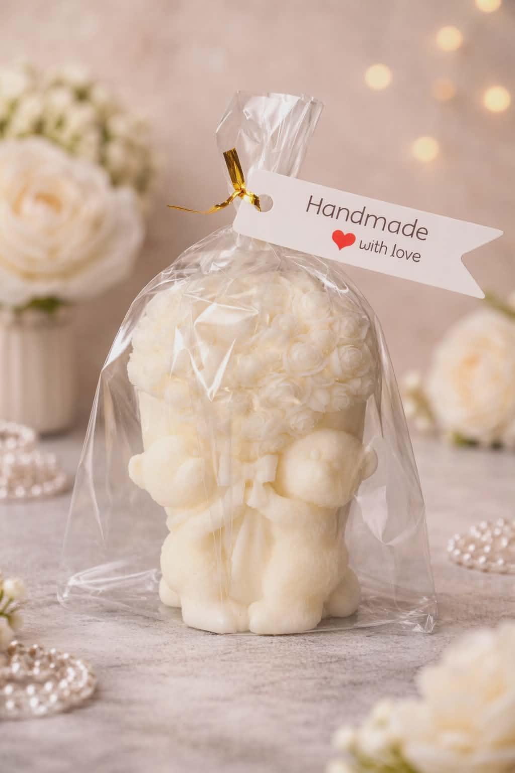 Teddy Bears with a Bouquet of Roses 100% Eco Natural Soy Wax Candle